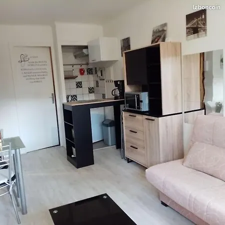 Studio Meublee Tour St Clair Daire La Baule